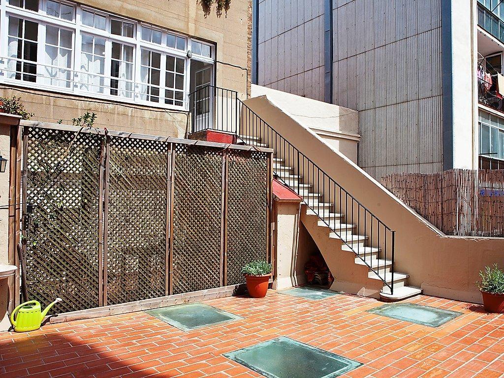 Apartment Sants-Les Corts Galileu By Interhome Барселона Номер фото