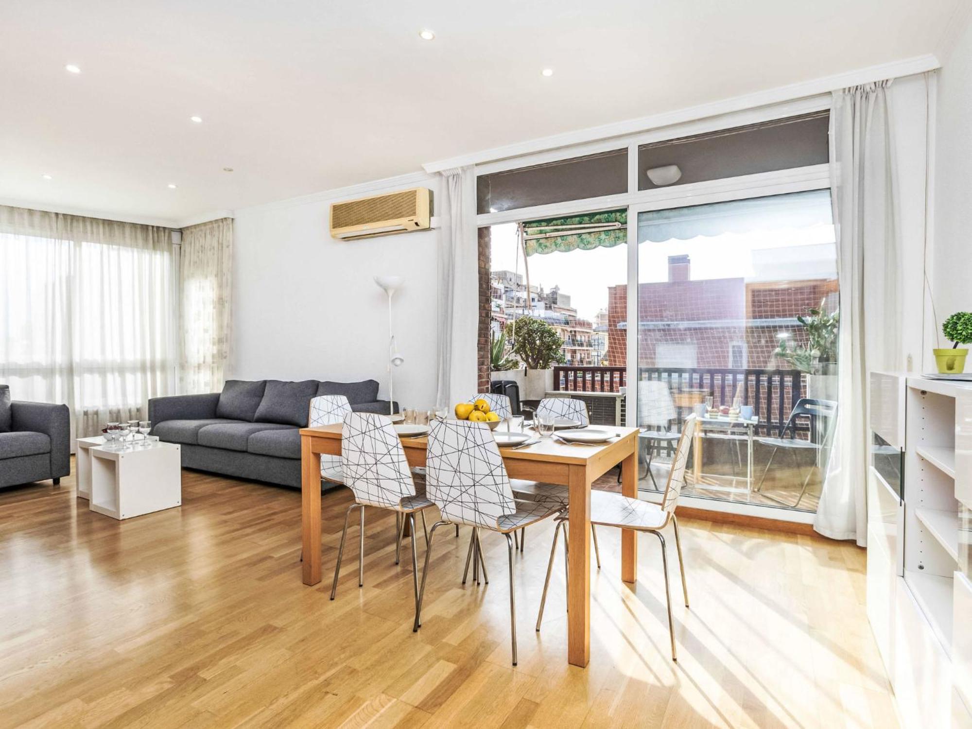 Apartment Sants-Les Corts Galileu By Interhome Барселона Екстер'єр фото