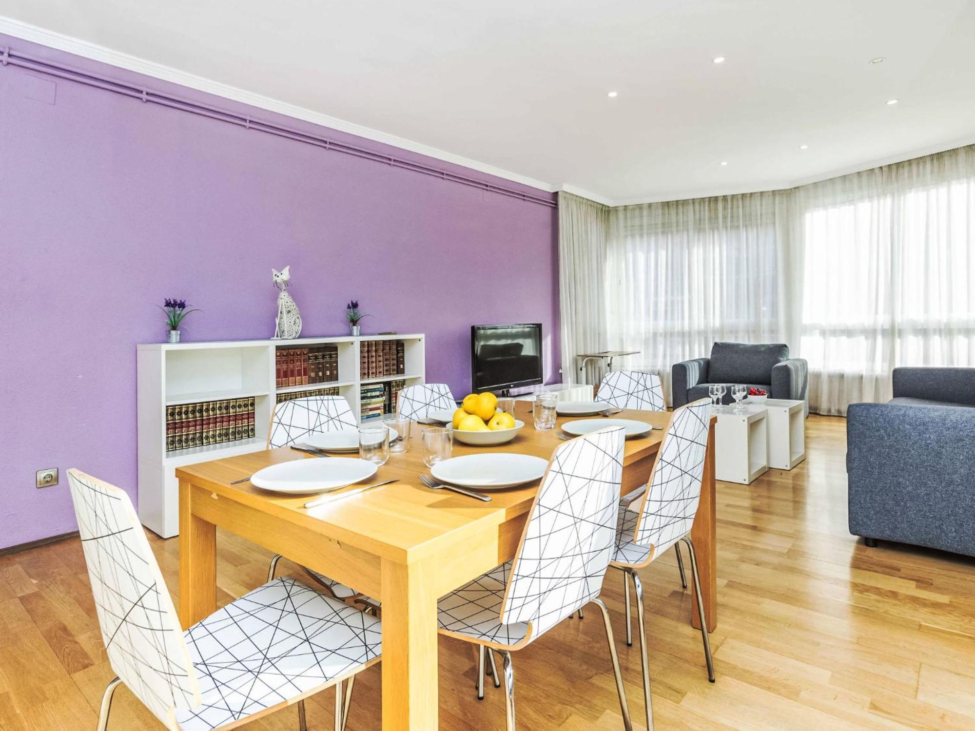 Apartment Sants-Les Corts Galileu By Interhome Барселона Екстер'єр фото