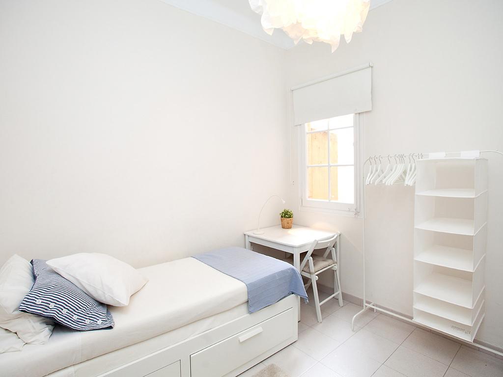 Apartment Sants-Les Corts Galileu By Interhome Барселона Екстер'єр фото